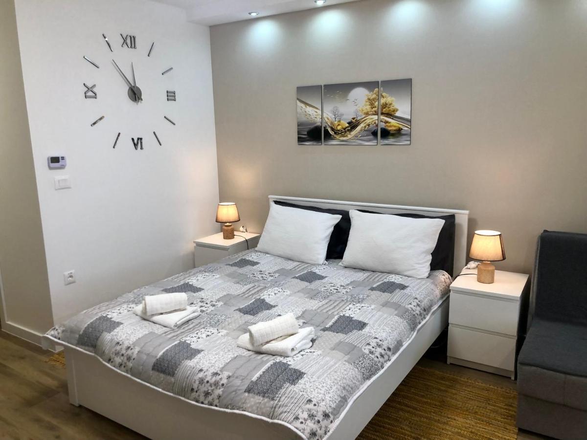 Apartments Biro Суботиця Екстер'єр фото